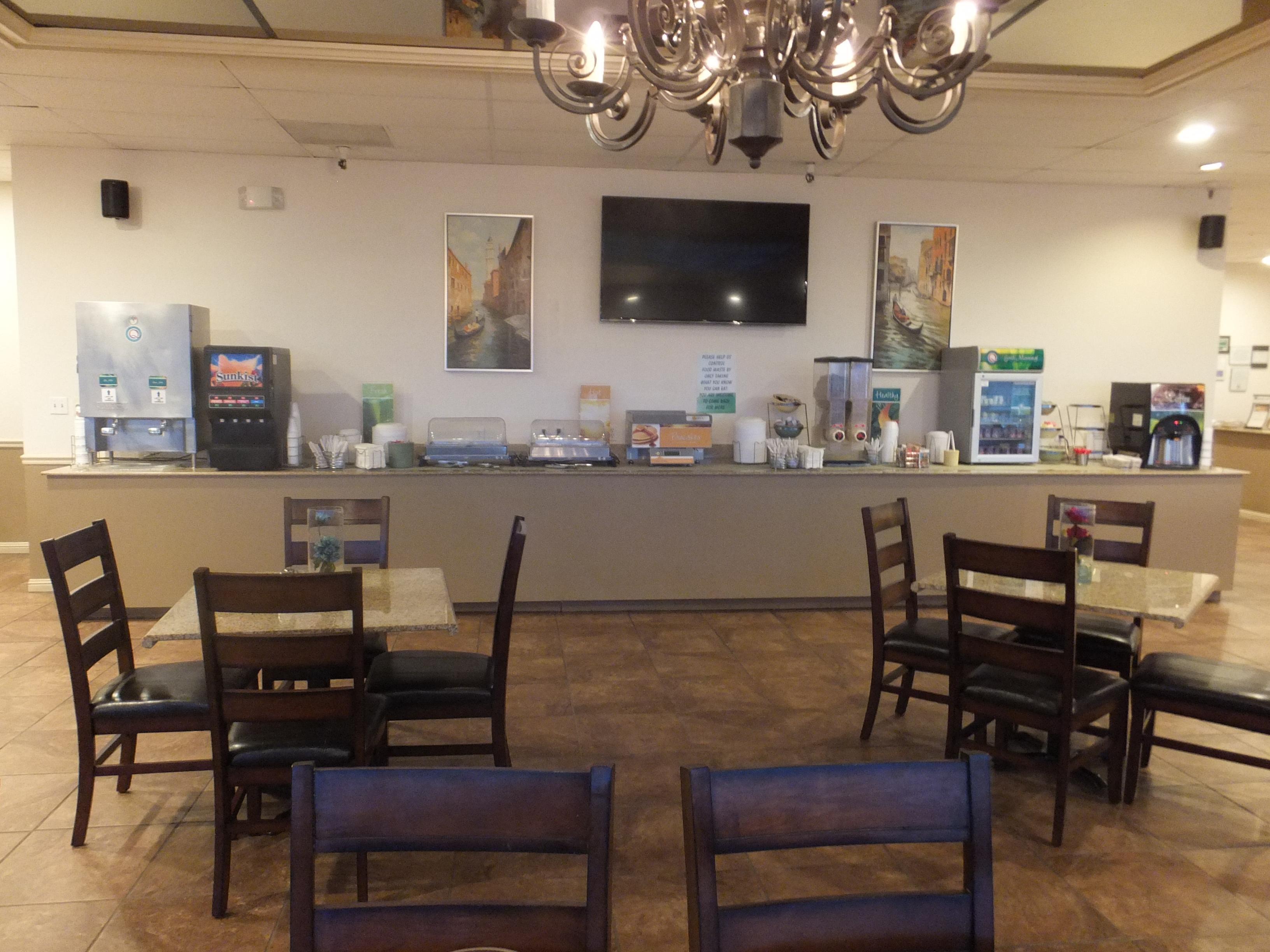 Quality Inn & Suites Lake Havasu City Exterior foto