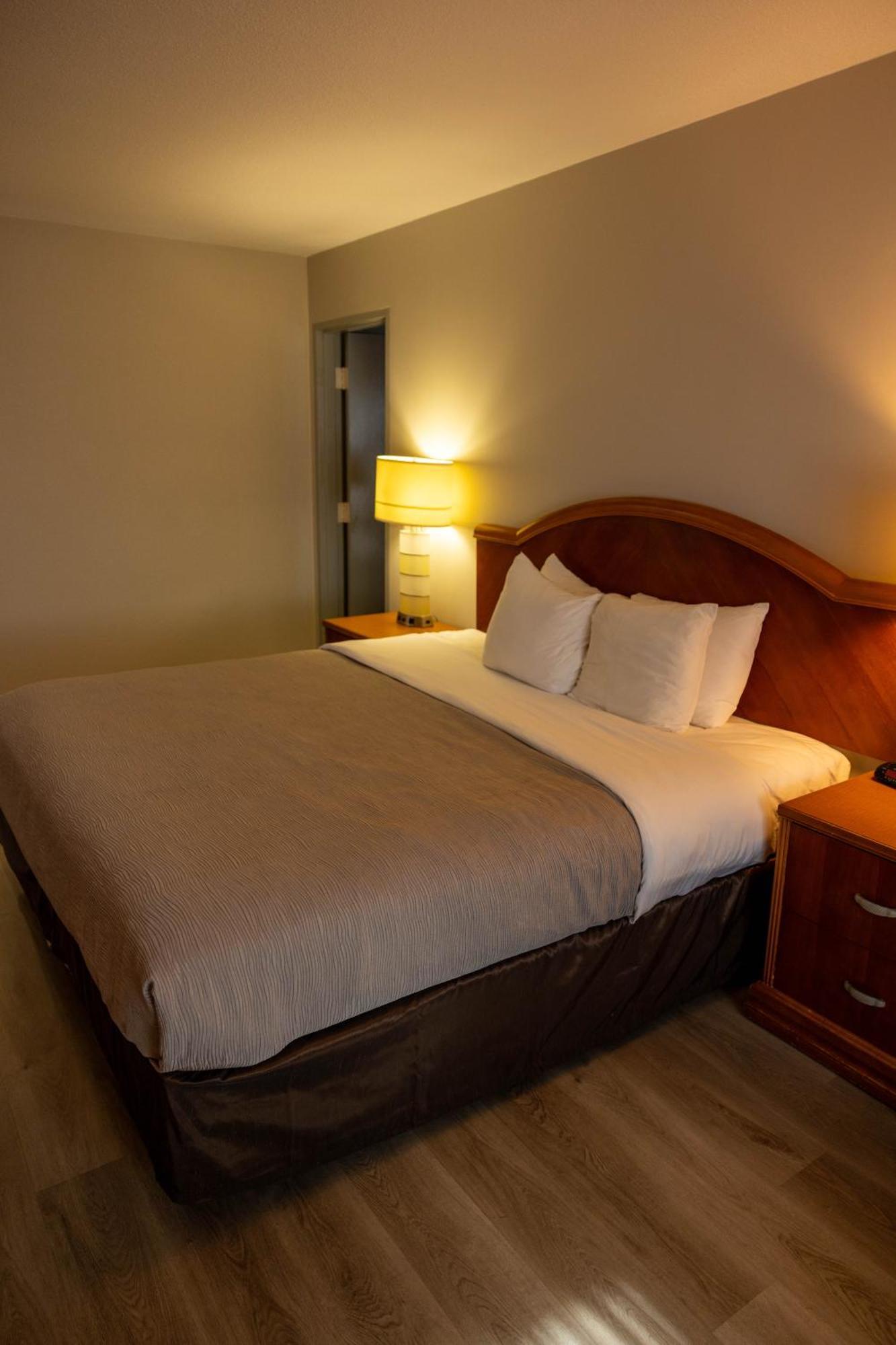Quality Inn & Suites Lake Havasu City Exterior foto