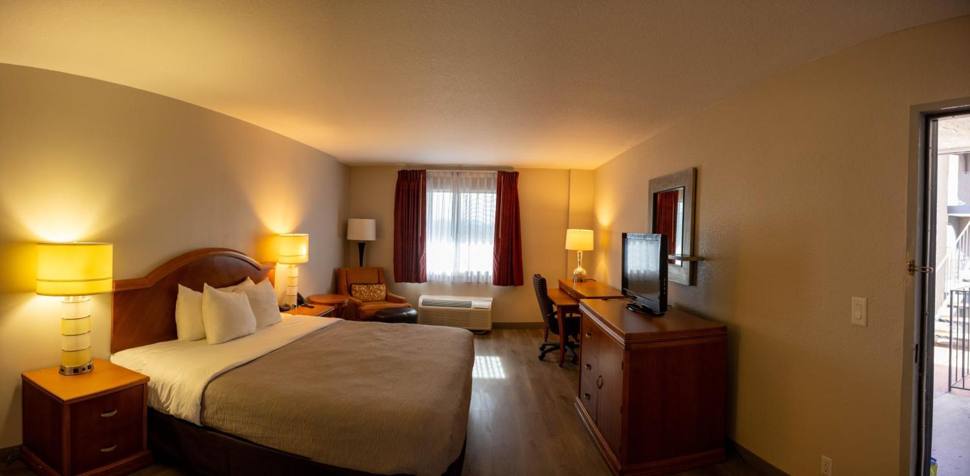 Quality Inn & Suites Lake Havasu City Exterior foto